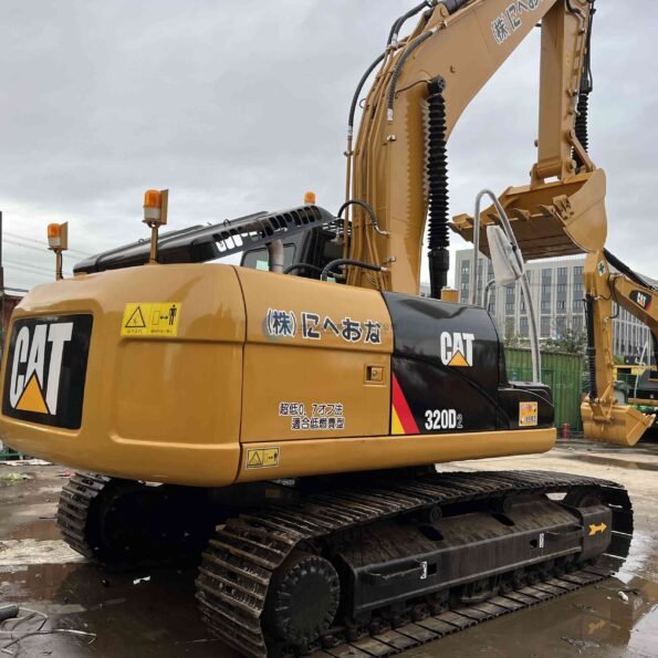 CARTER 307E2 -2 EXCAVATOR